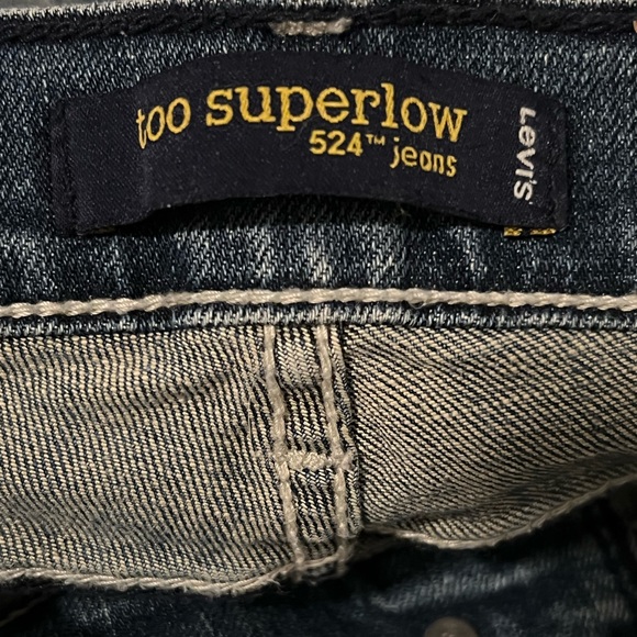 Levi’s low rise jeans! - Picture 4 of 5